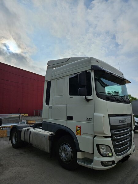 Vand cap tractor DAF XF106