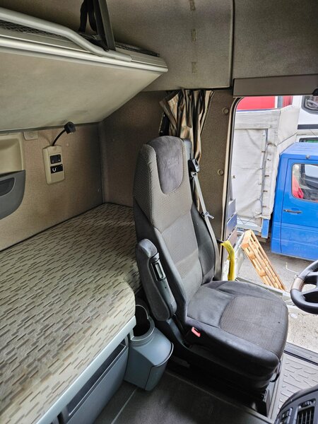 Vand cap tractor DAF XF106